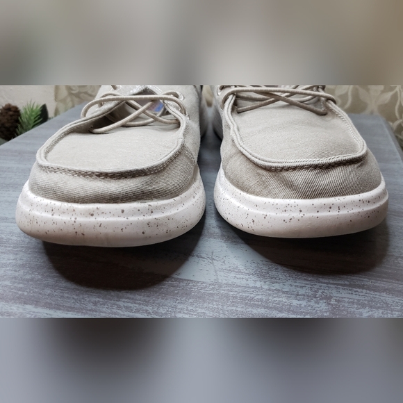 BOBS from Skechers Tan canvas loafers women's size 9 (sa211) - Picture 3 of 12